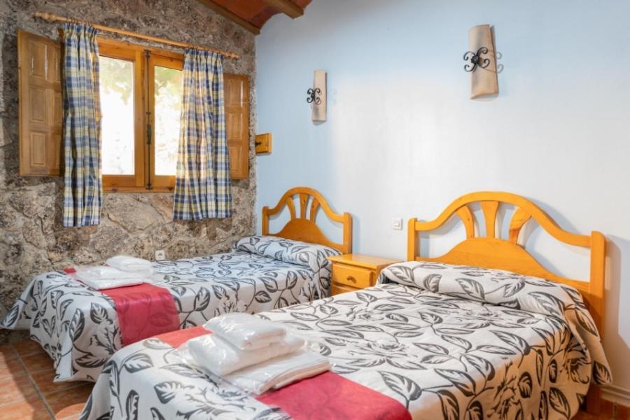 Casas Rurales Los Enebros แนร์ปิโอ ภายนอก รูปภาพ